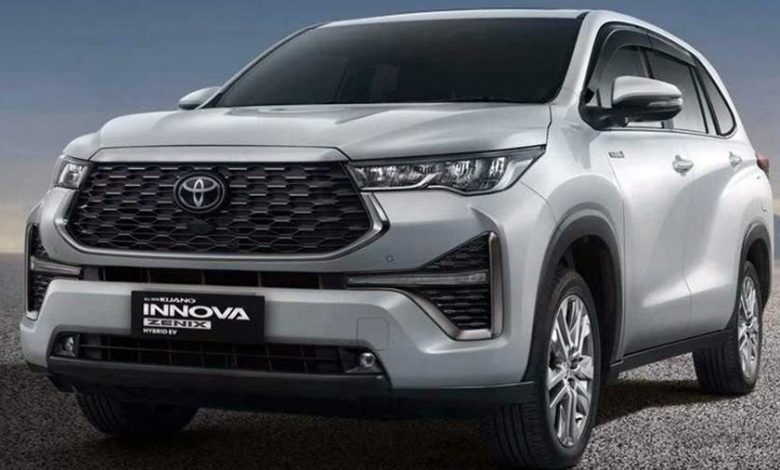 Фото - Toyota анонсировала новый минивэн Kijang Innova